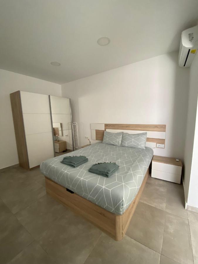 Centre Apartment Near Plaza De Toros Alicante Exteriör bild